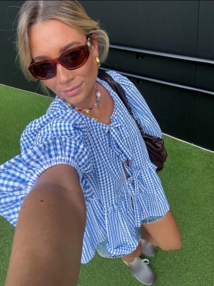 Gisou Elegant Striped Top