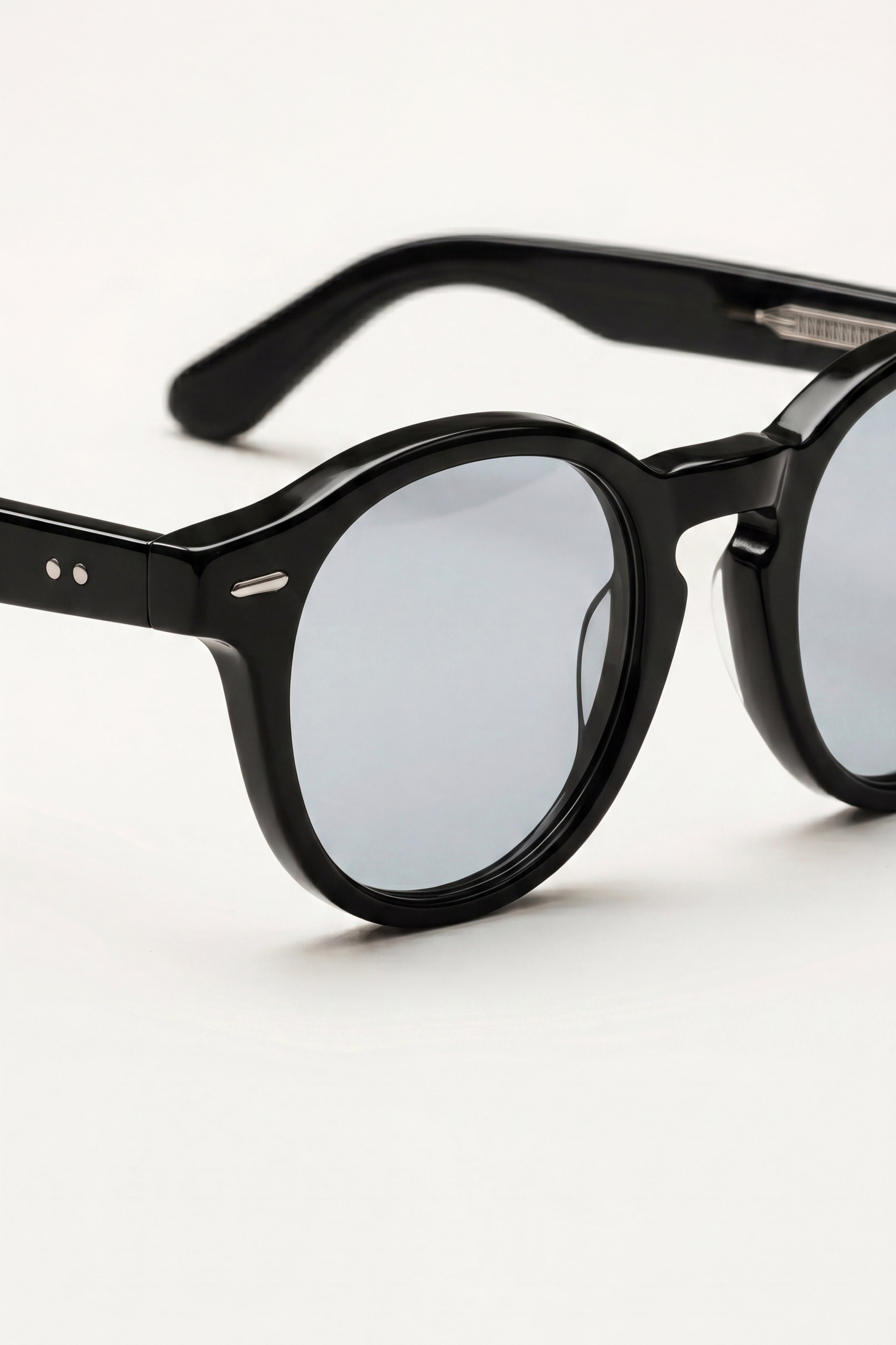 Venturo Sunglasses Jet Black
