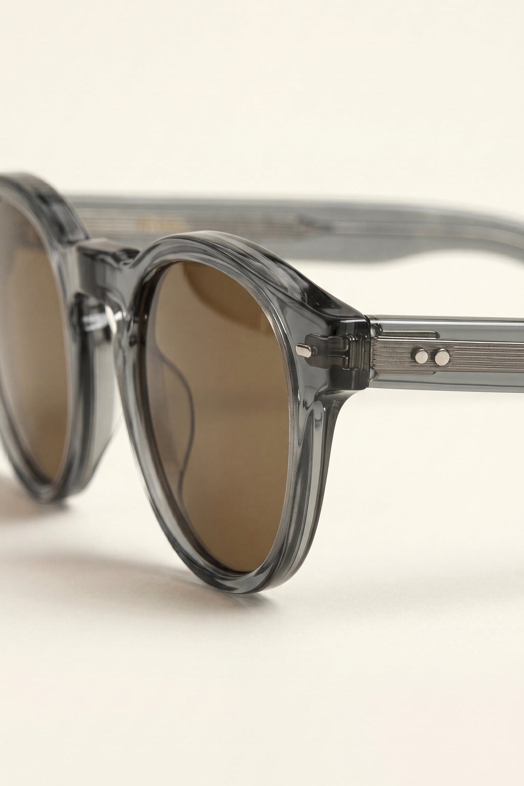 Venturo Sunglasses Smoke Grey