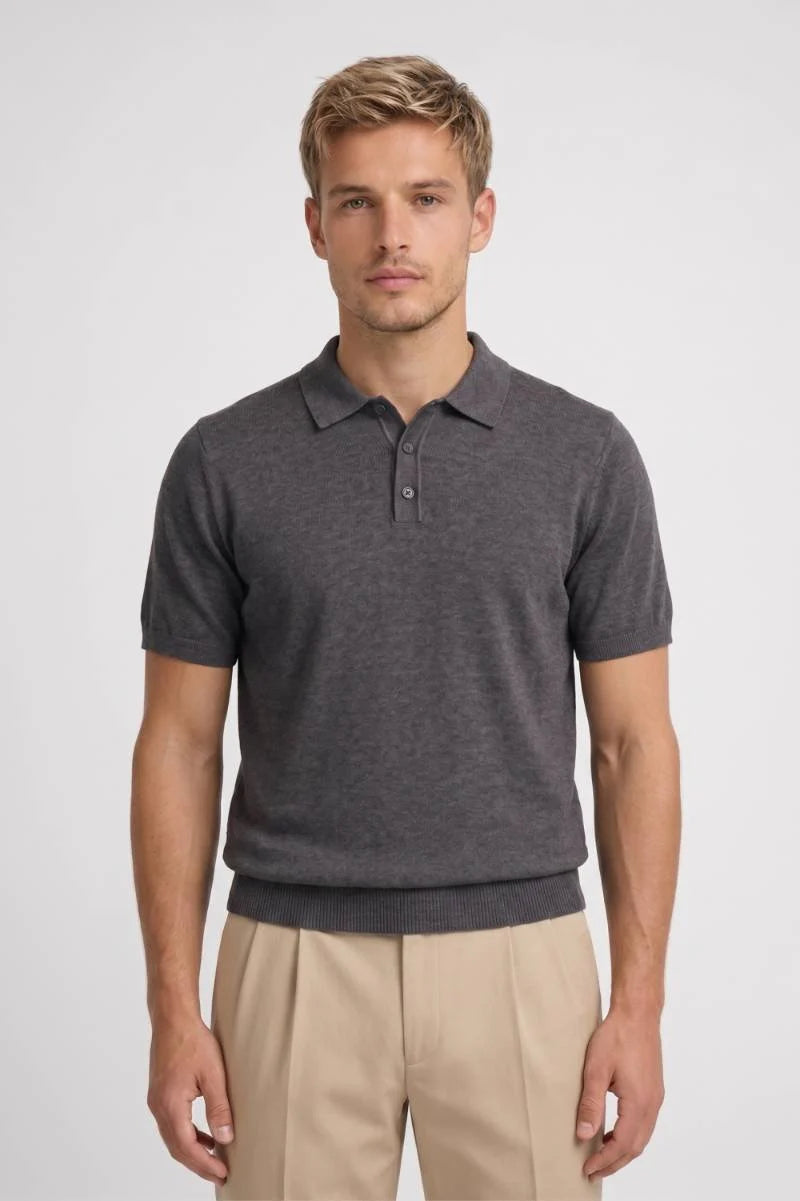 Men's Knitted Polo Shirt with Ribbed Hem and Button Placket 3
