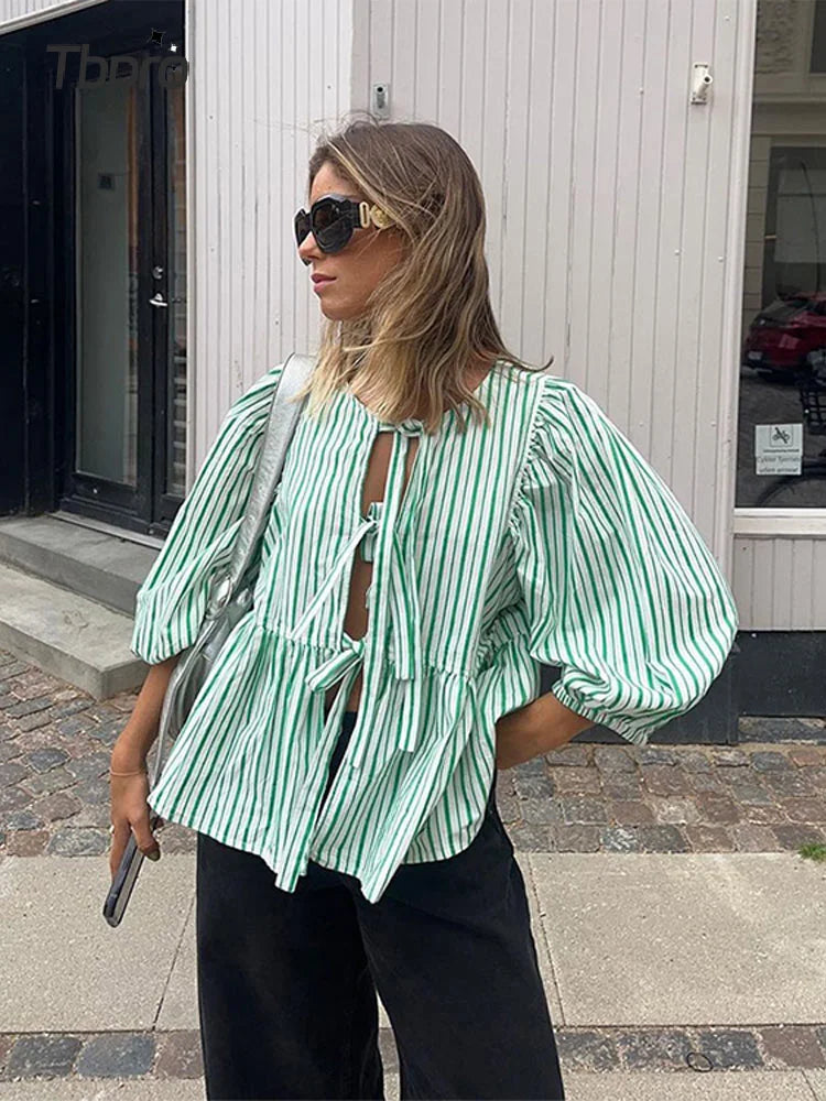 Gisou Elegant Striped Top