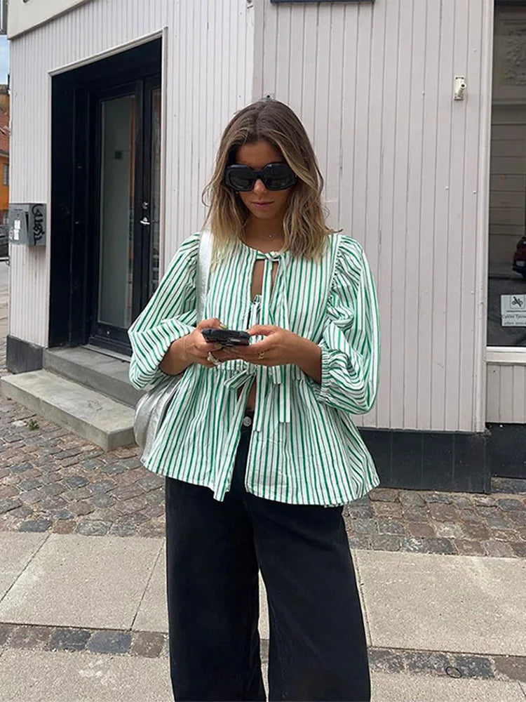 Gisou Elegant Striped Top